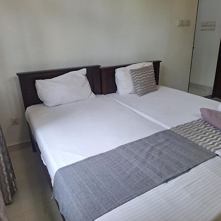 Bivora Villa Negombo Eksteriør bilde